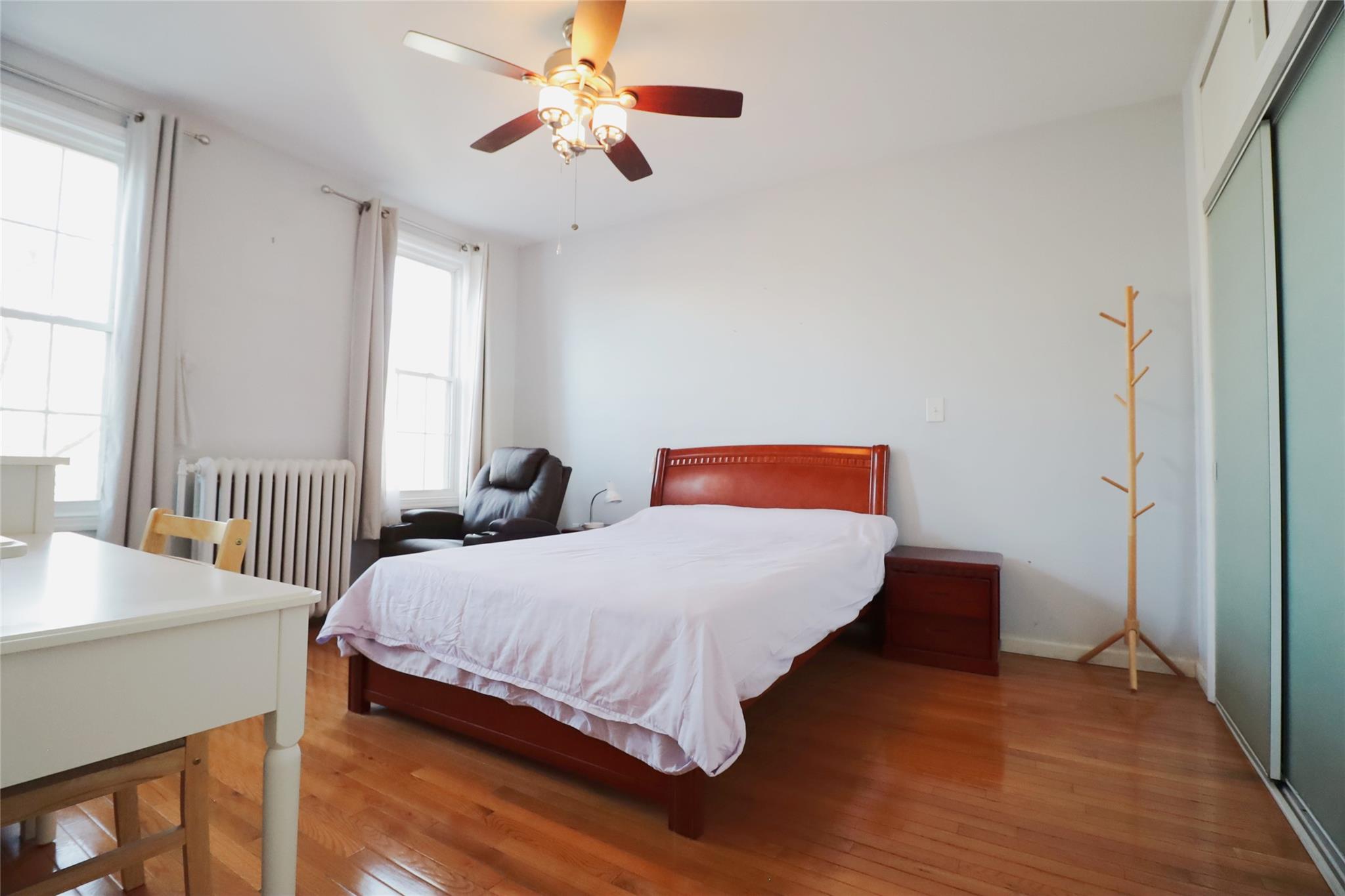 8730 110th Street, Richmond Hill, New York image 9