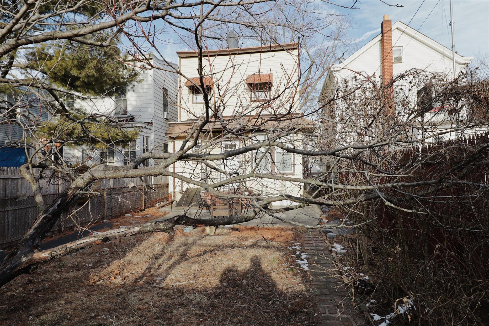 8730 110th Street, Richmond Hill, New York image 15