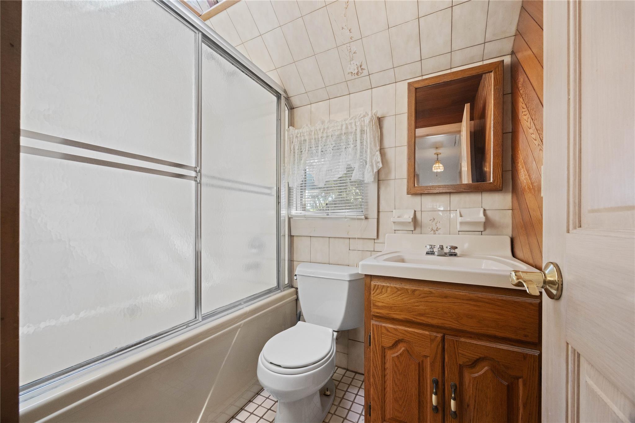18 Willow Street, Roslyn Heights, New York image 18
