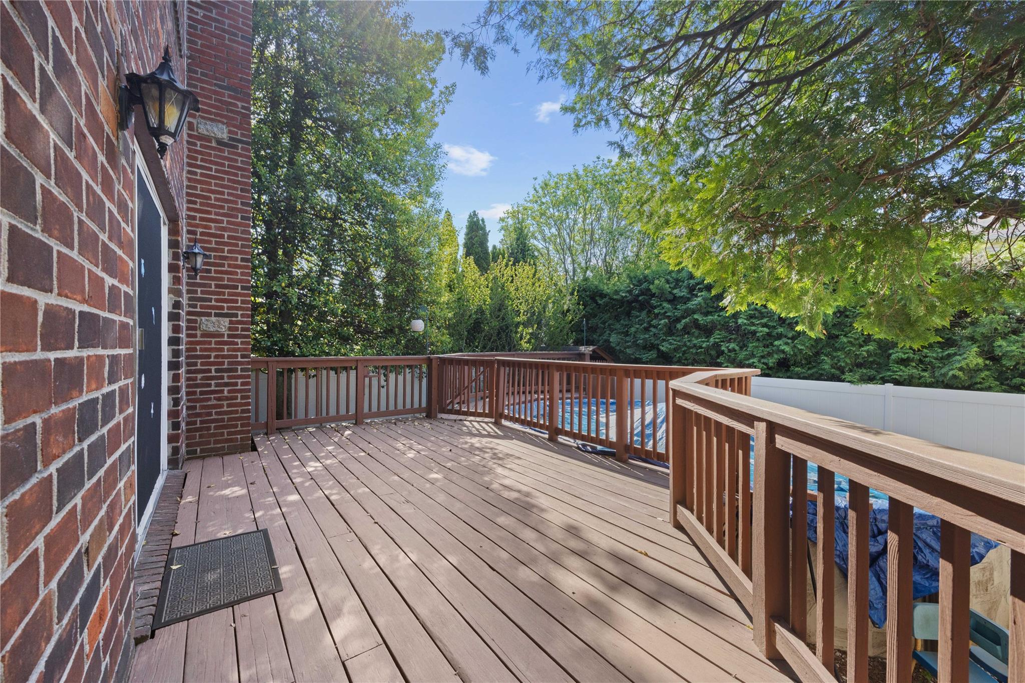 18 Willow Street, Roslyn Heights, New York image 20