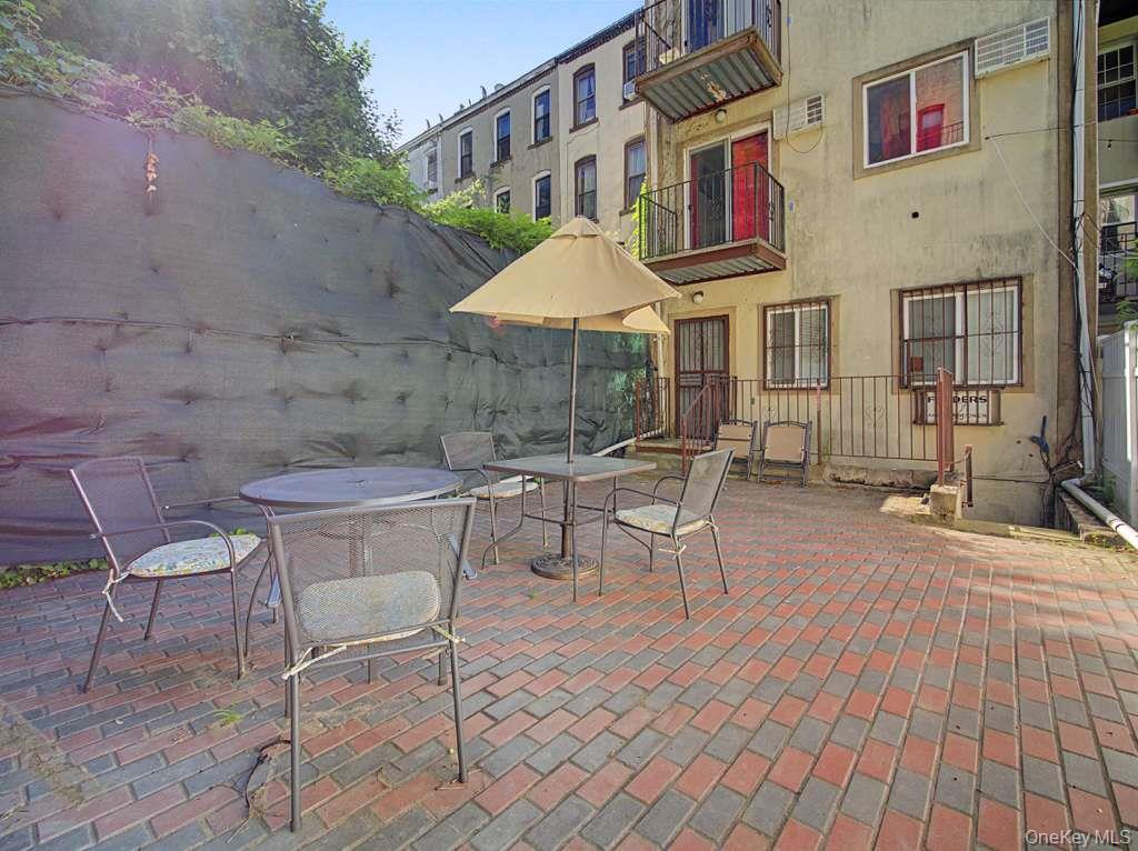 359 Monroe Street