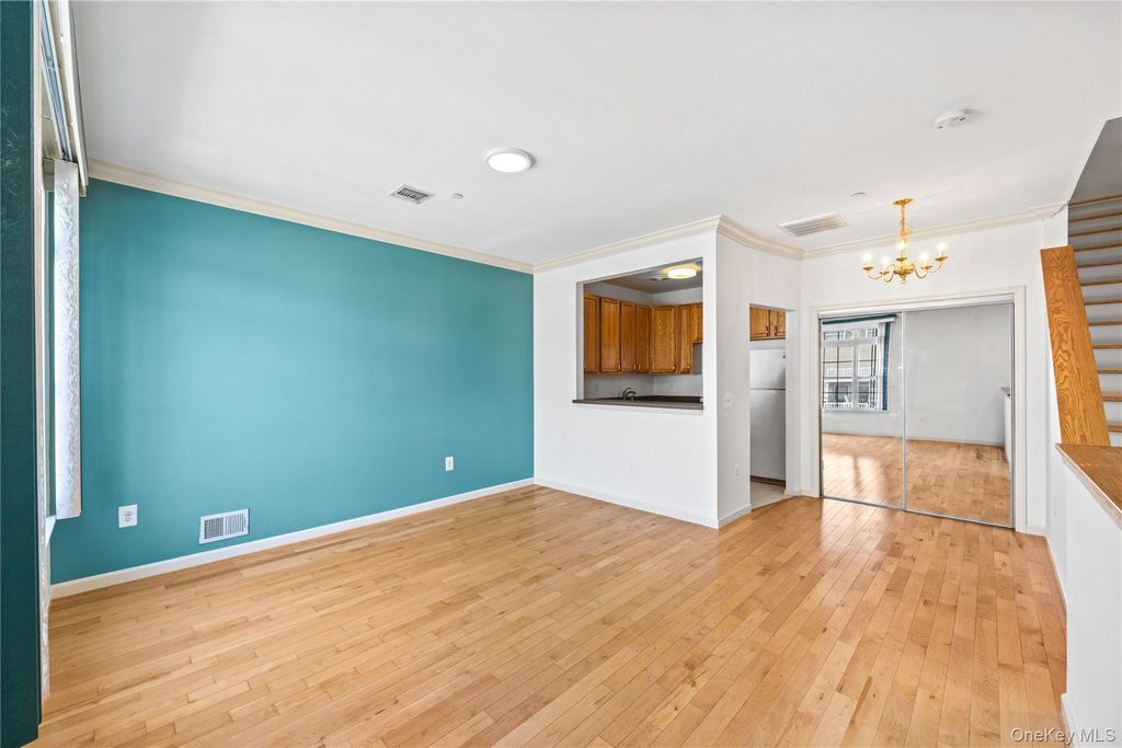 Photo of 123 Heron Lane #454, Bronx, NY 10473 (MLS # 1014042)