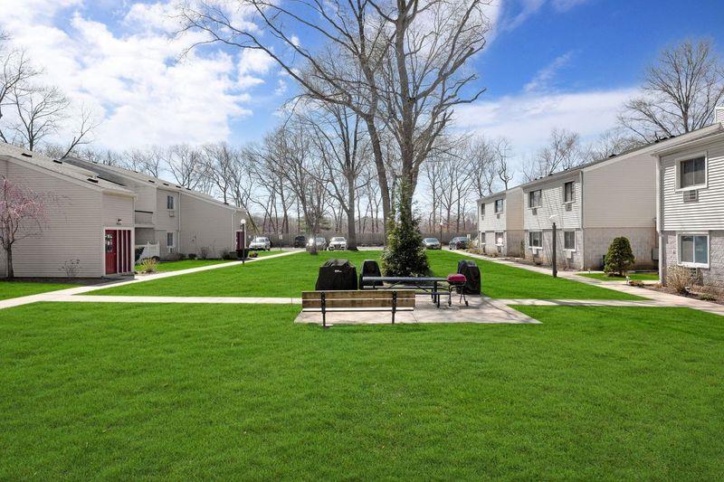 34 Richmond Boulevard #1B, Ronkonkoma, New York image 17
