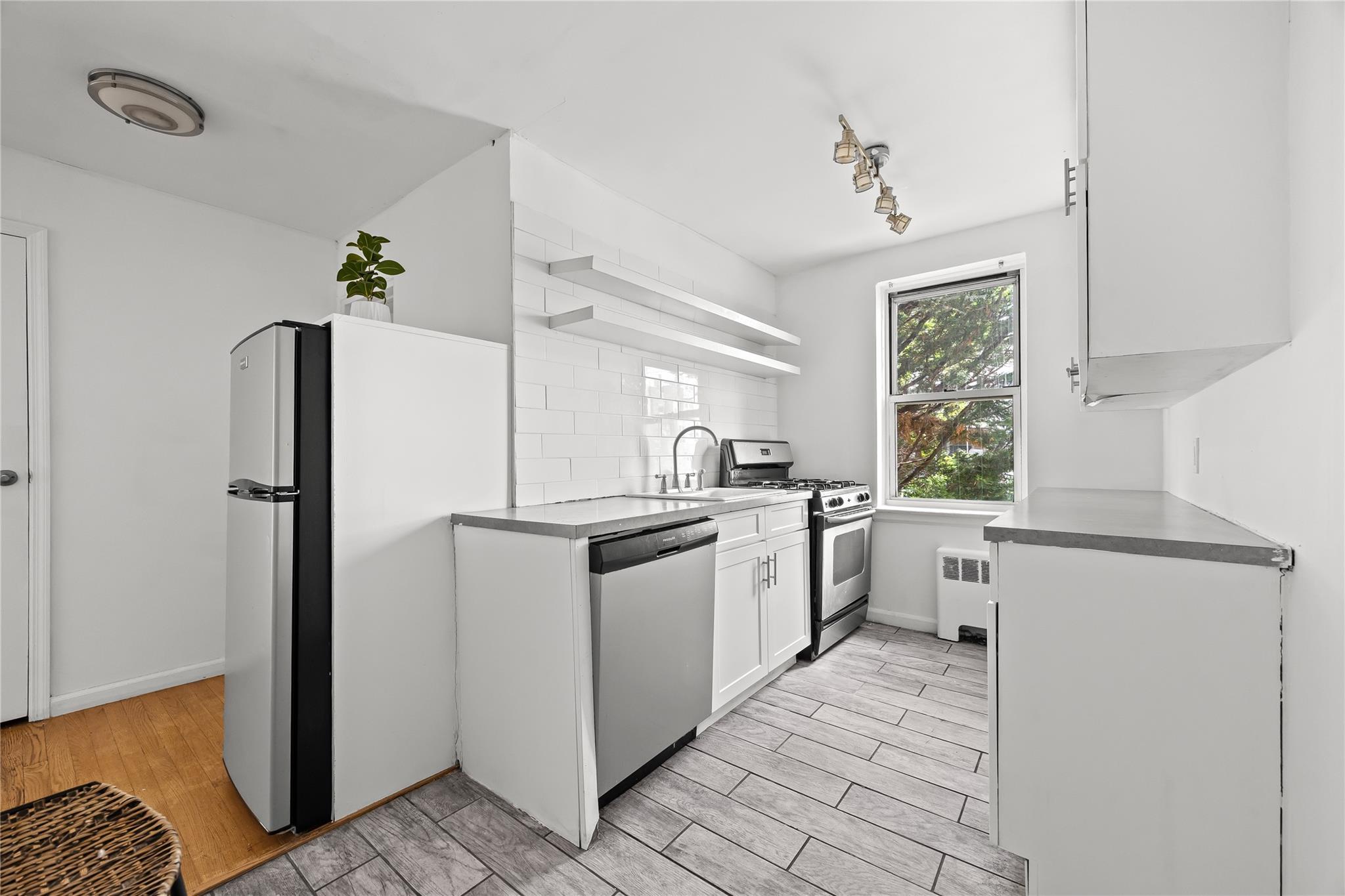 47 Point Street #1D, Yonkers, New York image 7