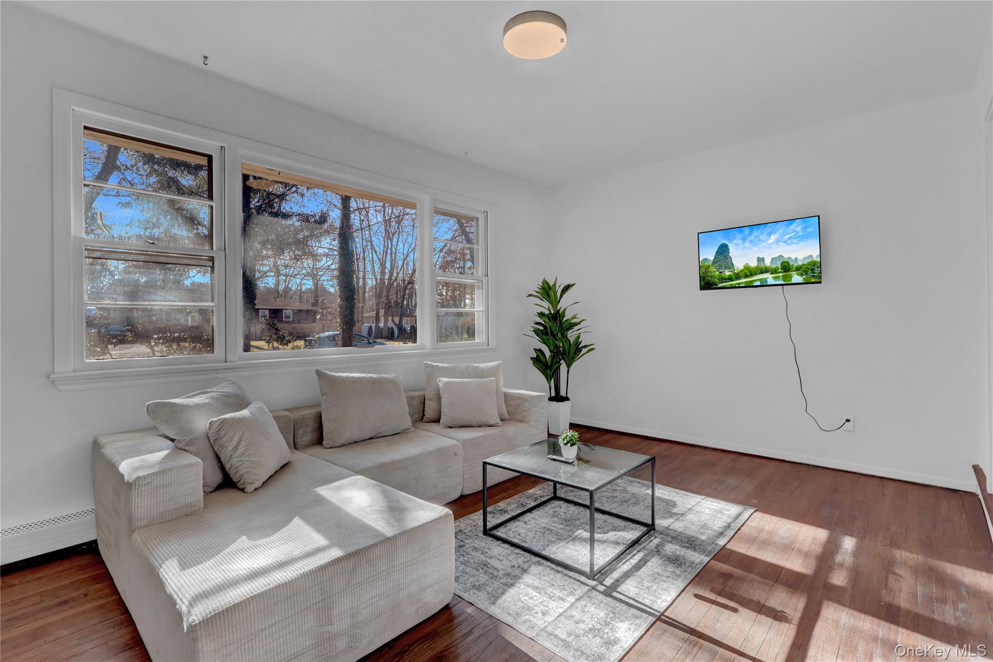 57 Middle Island Road