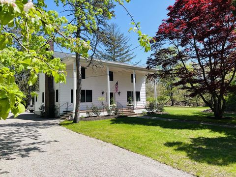 35 Mott Lane, Brookhaven, NY 11719 - MLS#: 938106