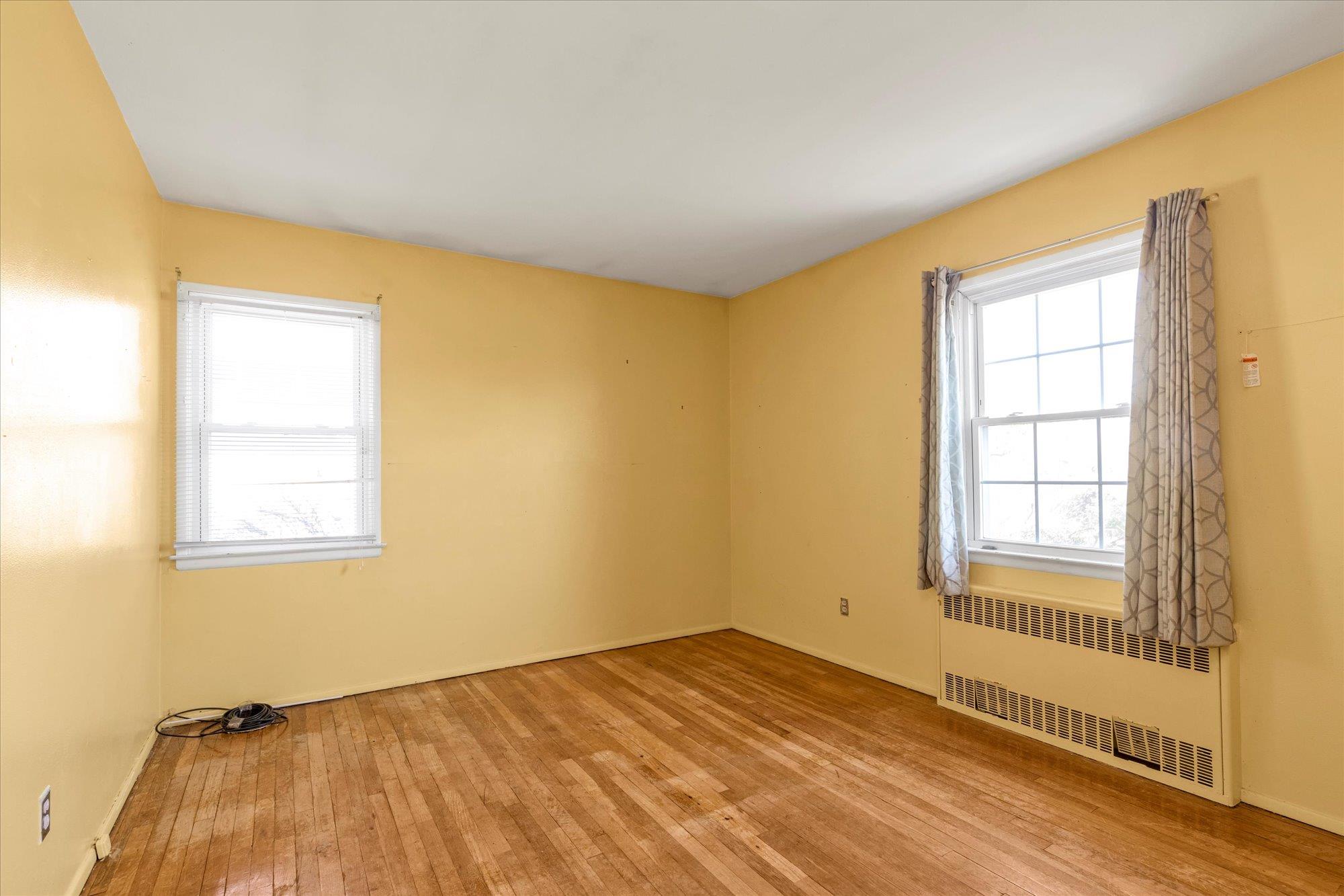 21 Venus Road, Oyster Bay, New York image 6