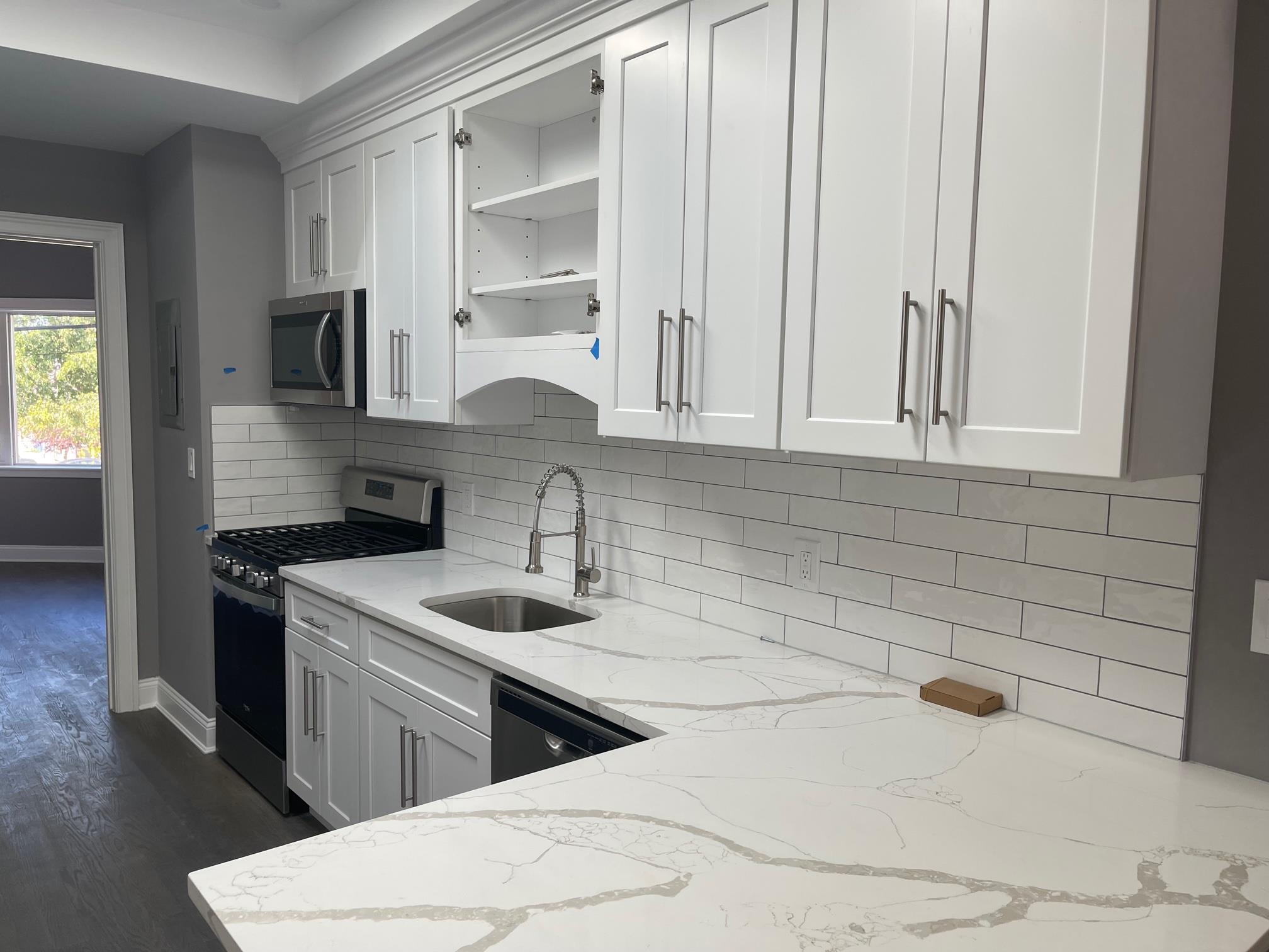 Property for Sale at Jay Avenue, Maspeth, Queens, NY - Bedrooms: 4 
Bathrooms: 4 
Rooms: 9  - $1,450,000