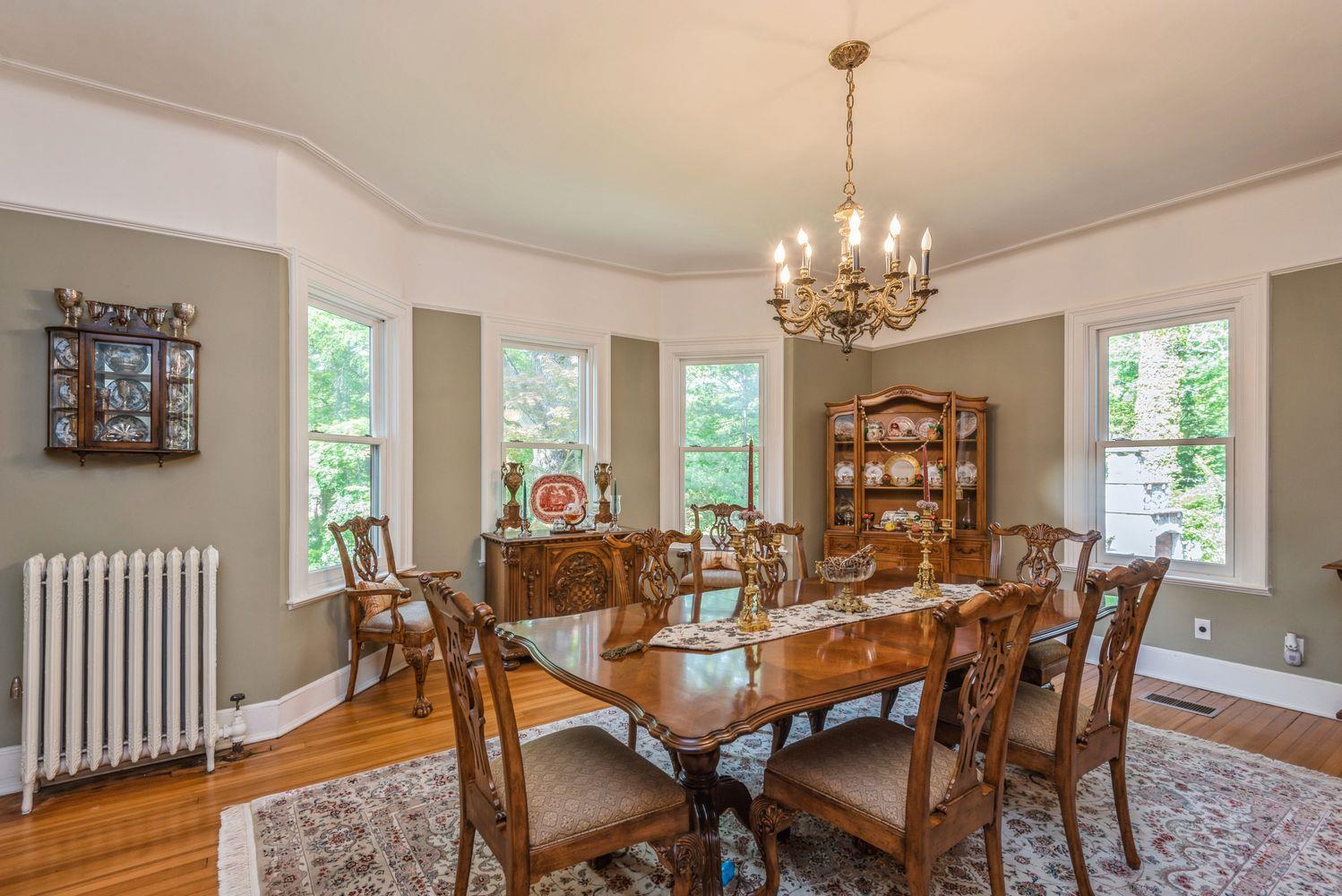 110 Red Spring Lane, Glen Cove, New York image 17