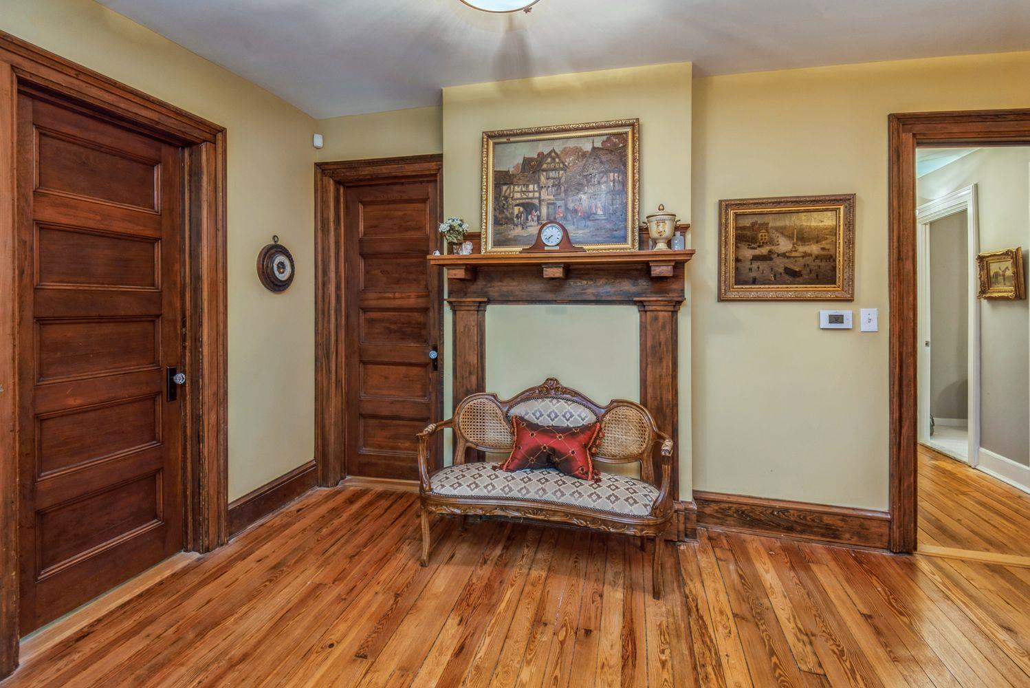 110 Red Spring Lane, Glen Cove, New York image 31