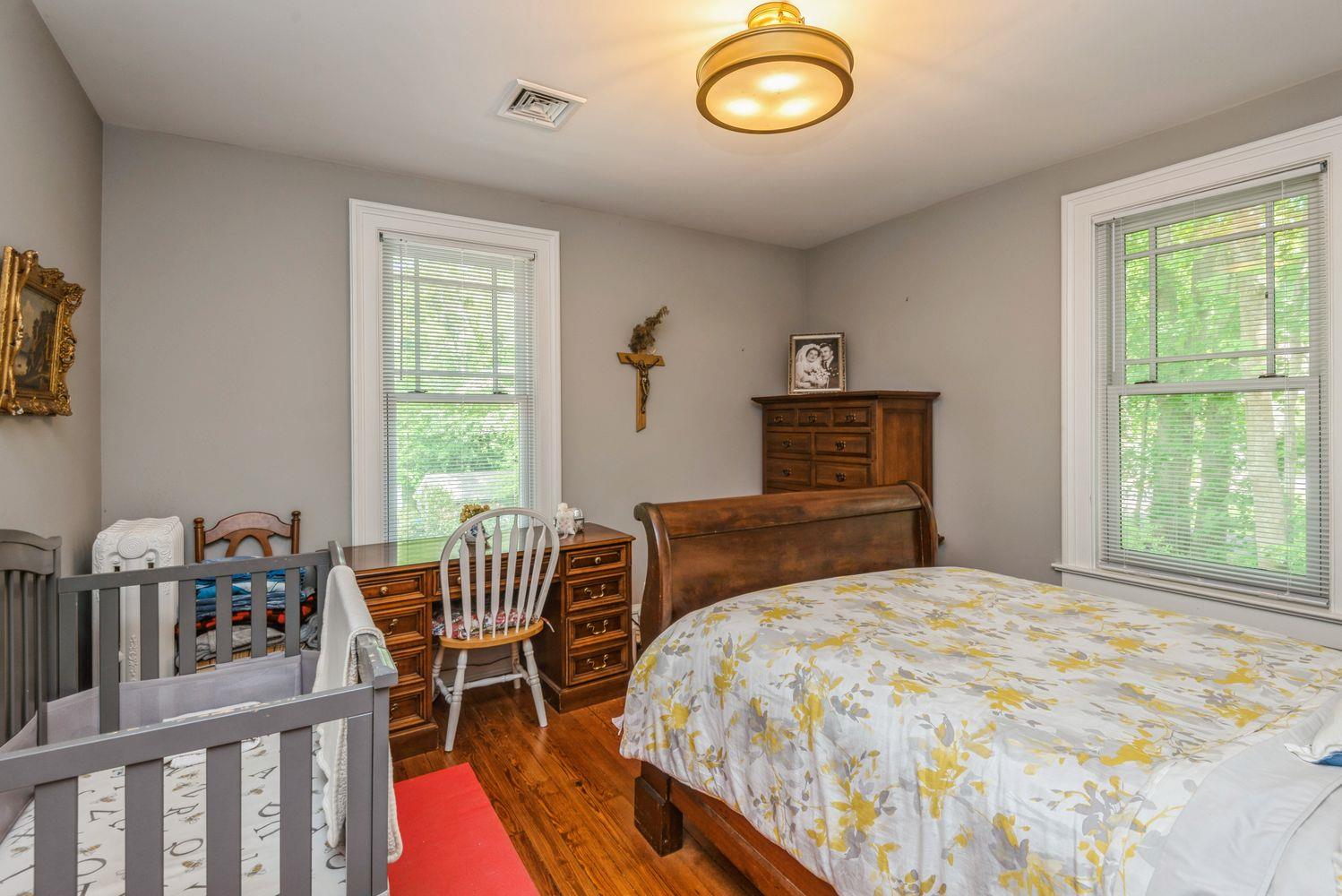110 Red Spring Lane, Glen Cove, New York image 35