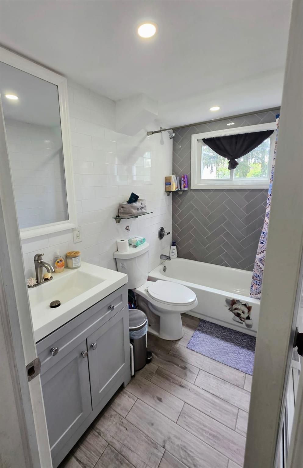 142 Gormley Avenue, Roosevelt, New York image 26