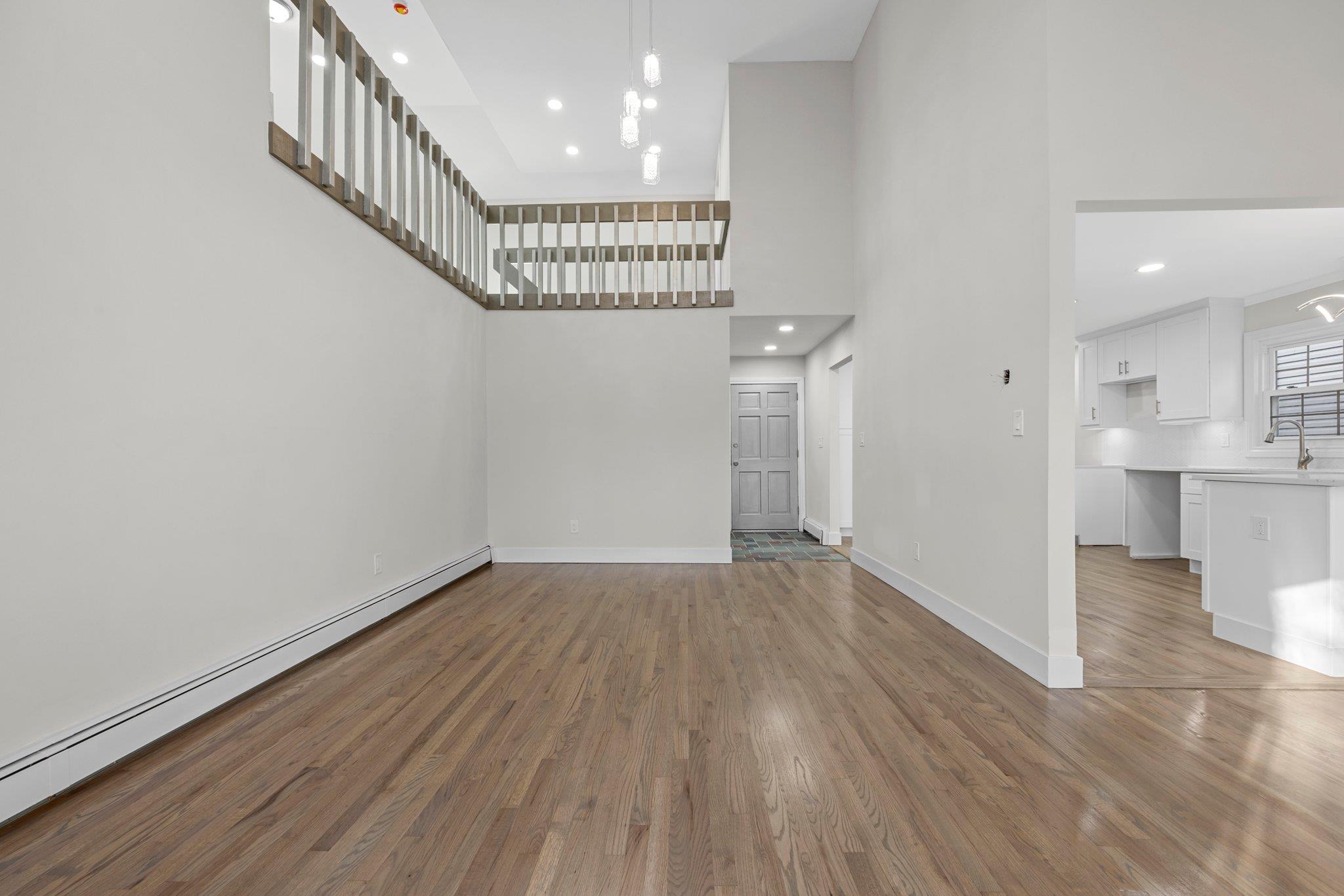 28 Sanford Street, Huntington Station, New York image 8