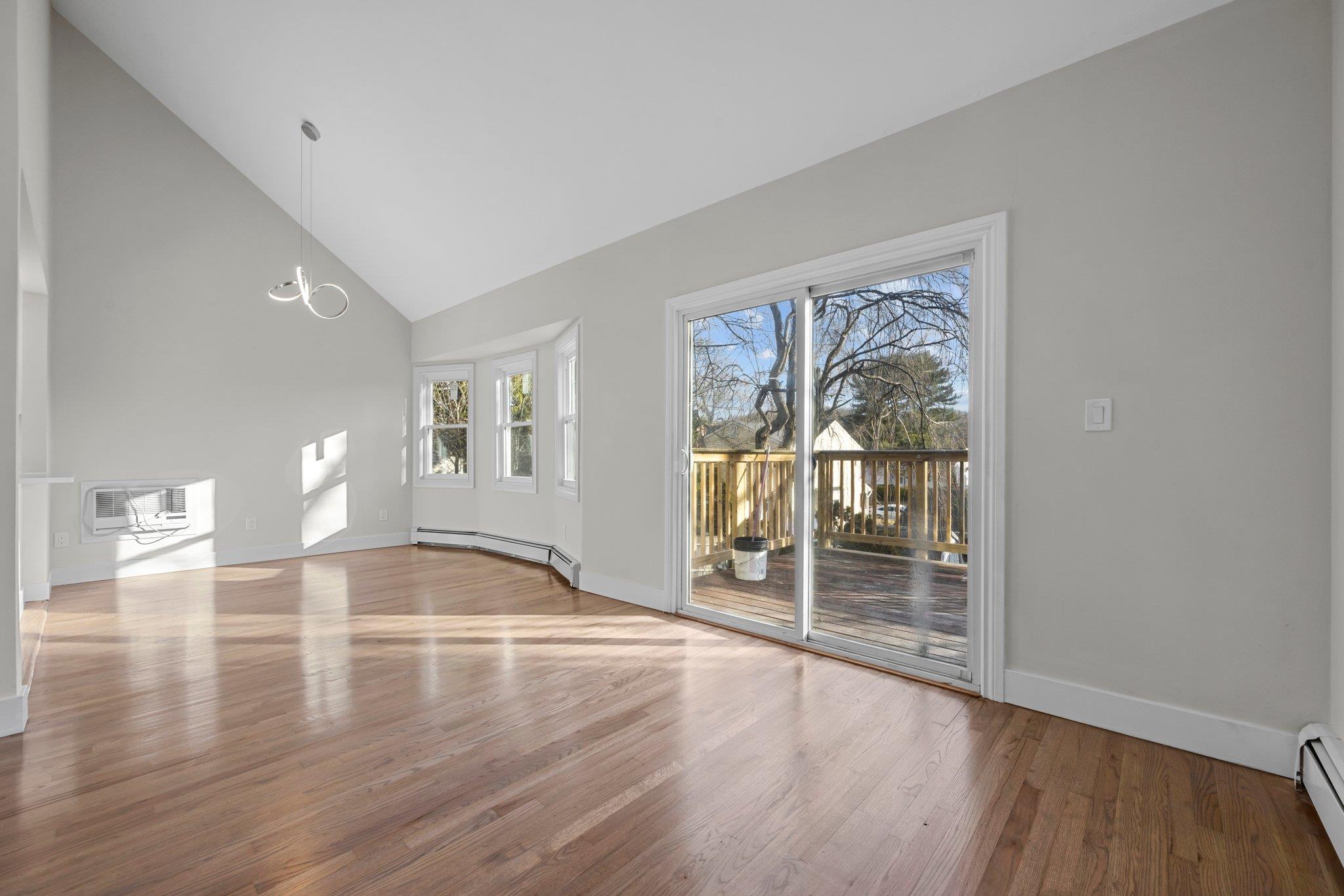 28 Sanford Street, Huntington Station, New York image 3