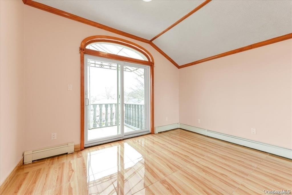 147-40 Jewel Avenue