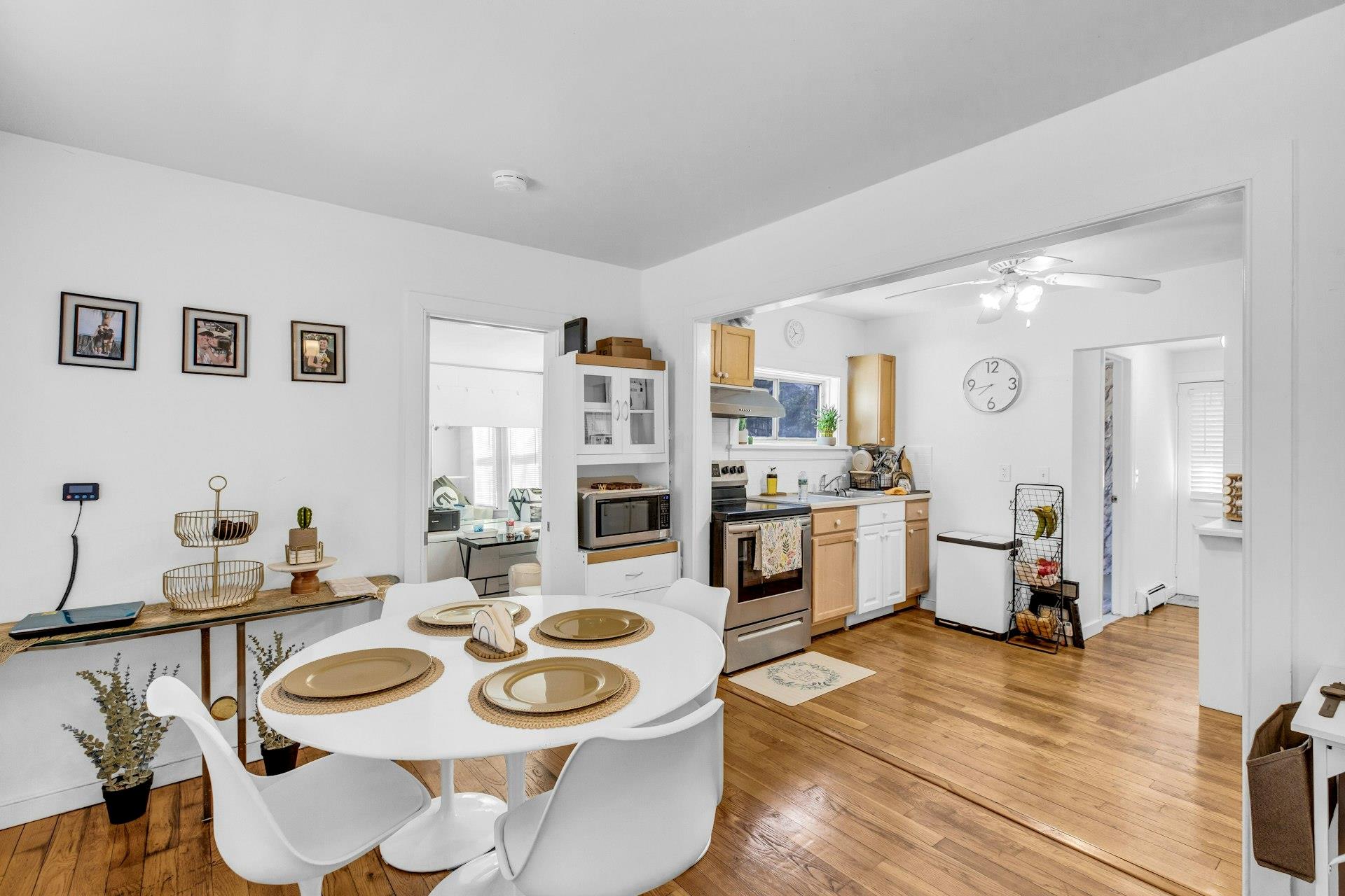 47 King Street, Hampton Bays, New York image 18