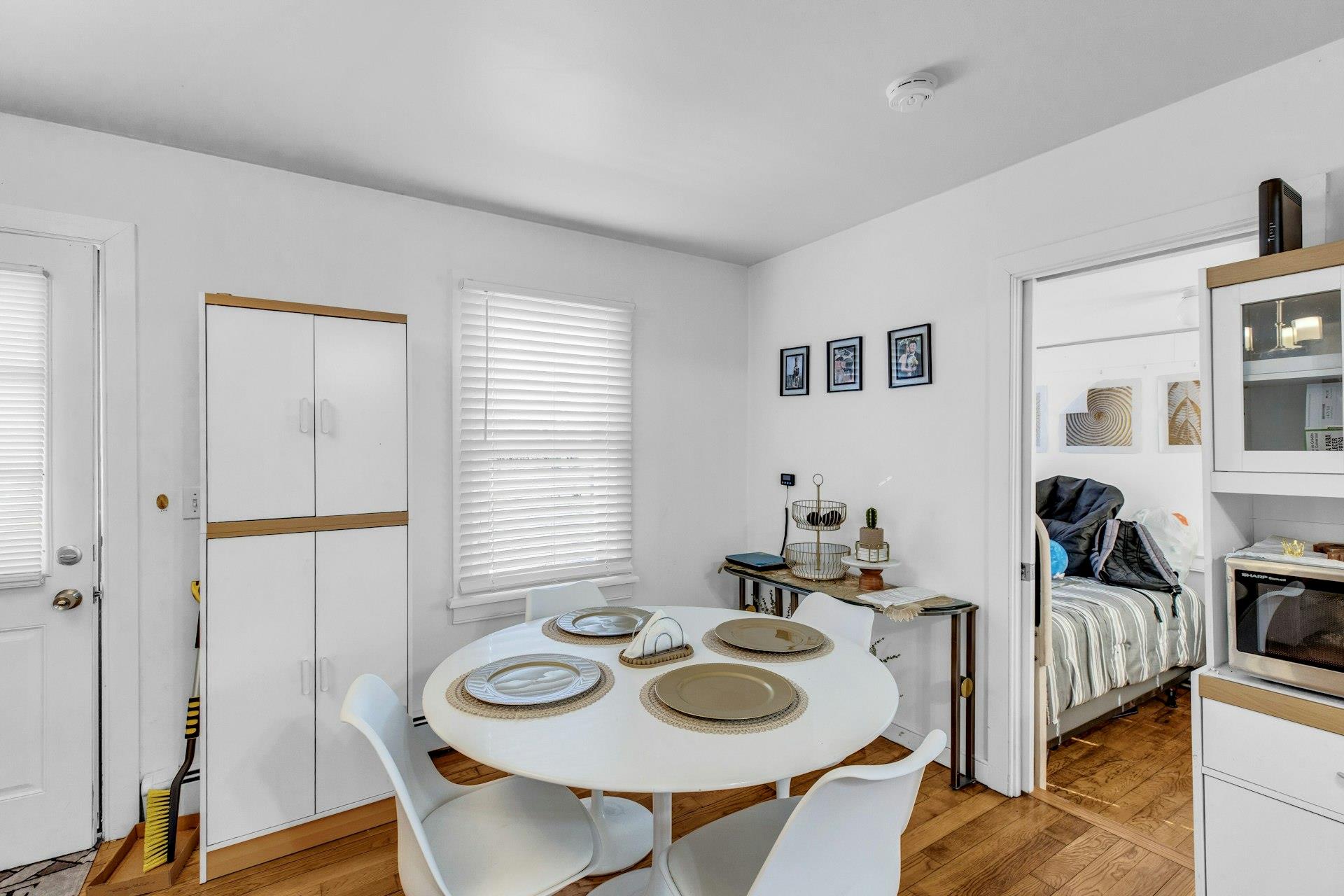 47 King Street, Hampton Bays, New York image 17