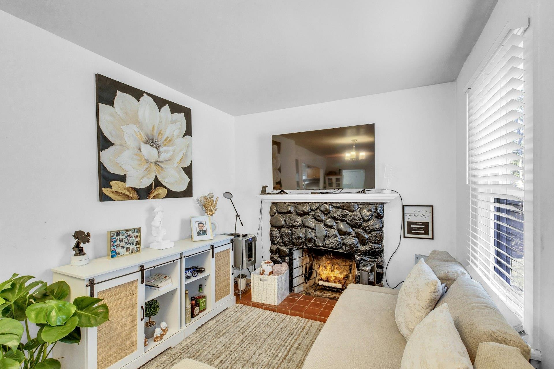 47 King Street, Hampton Bays, New York image 15