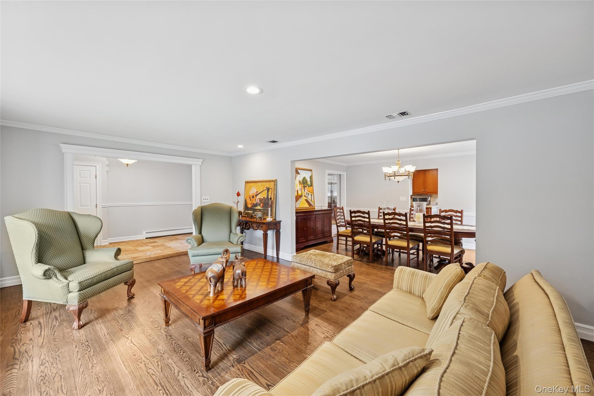 18 Knoll Lane