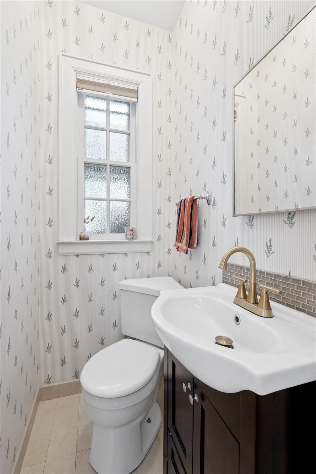 112 Wilson Street, East Rockaway, New York image 18