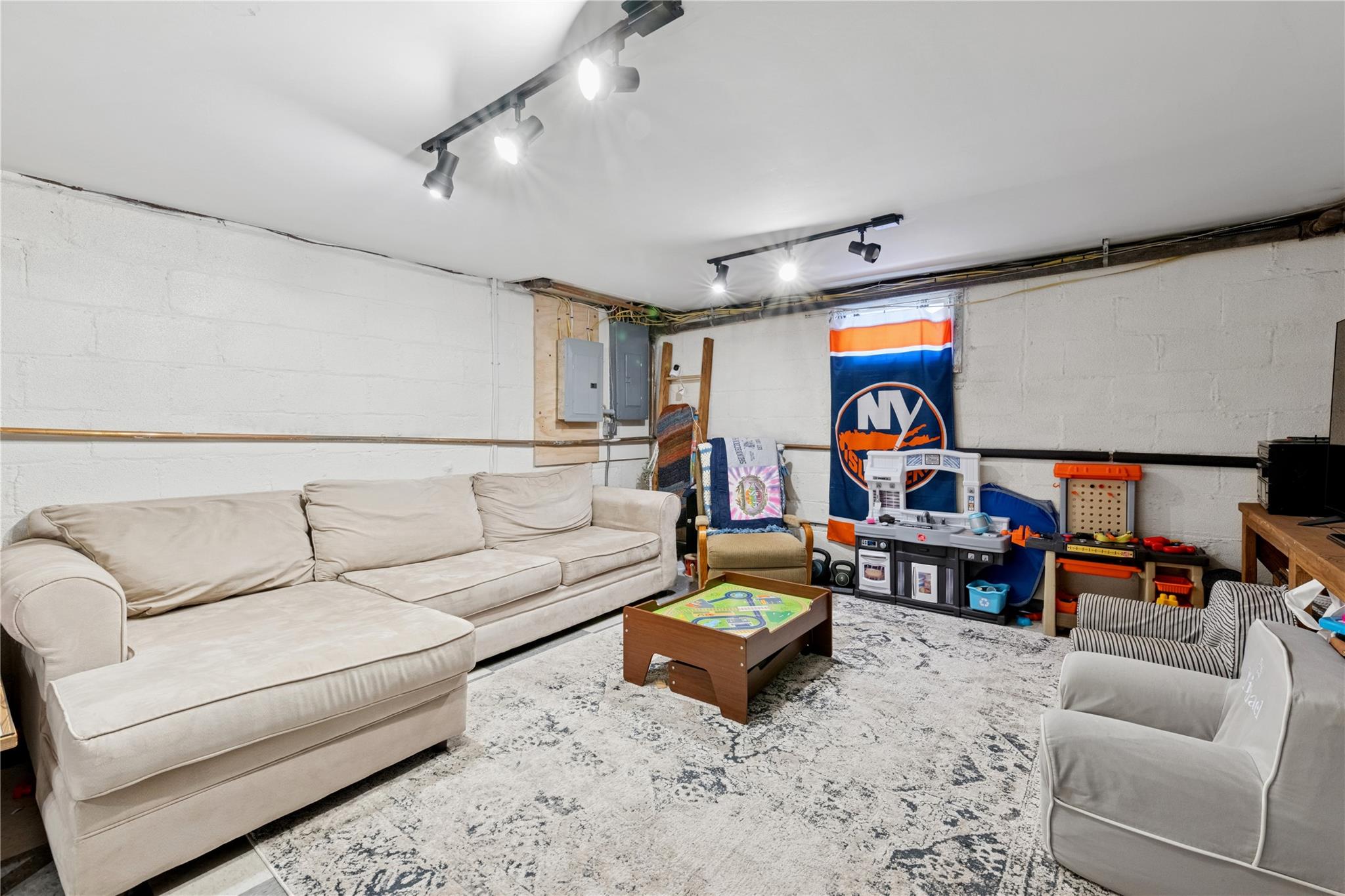 112 Wilson Street, East Rockaway, New York image 19