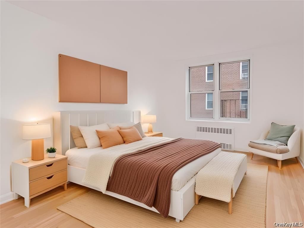 Photo of 2104 Holland Avenue #4H, Bronx, NY 10462 (MLS # 954354)