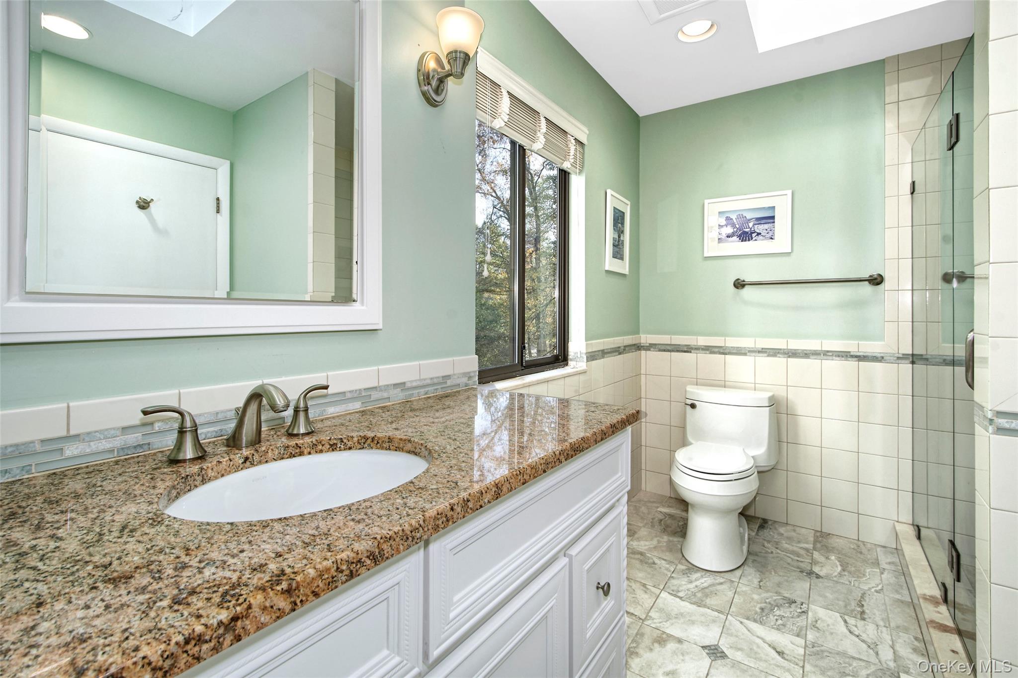 Chappaqua, New York 10514, United States, 5 Bedrooms Bedrooms, ,5 BathroomsBathrooms,Residential,Active,231804