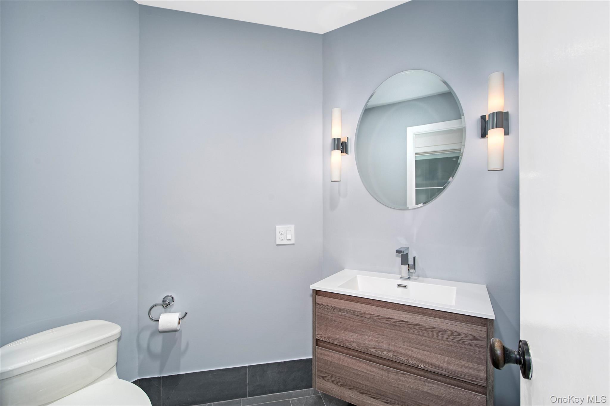 Chappaqua, New York 10514, United States, 5 Bedrooms Bedrooms, ,5 BathroomsBathrooms,Residential,Active,231804