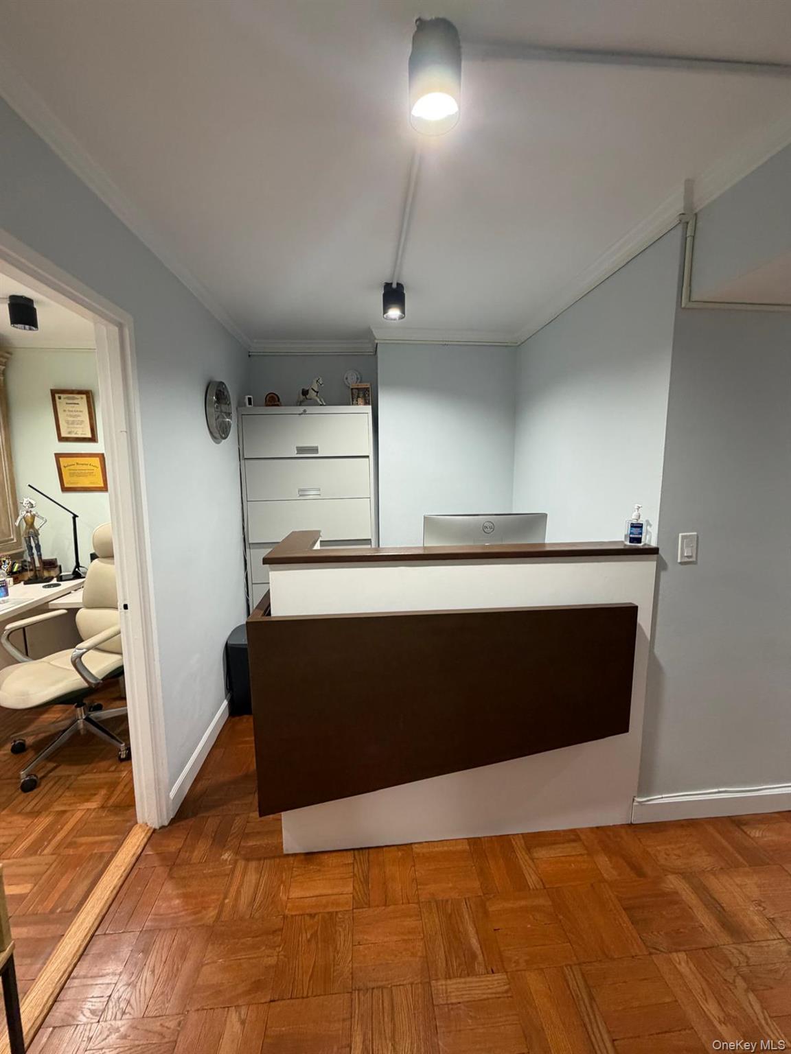 155 E 38th Street 2A