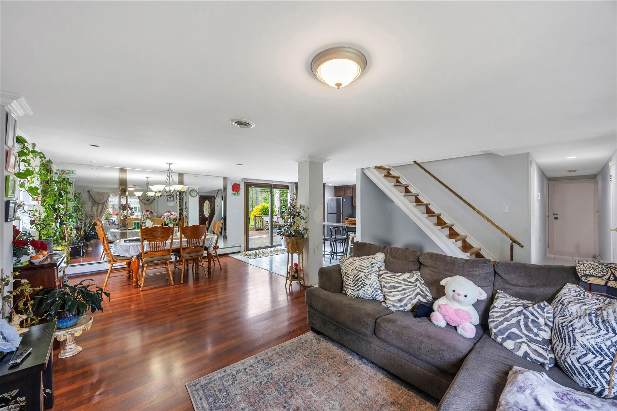 243 Sunflower Lane, Islandia, New York image 5