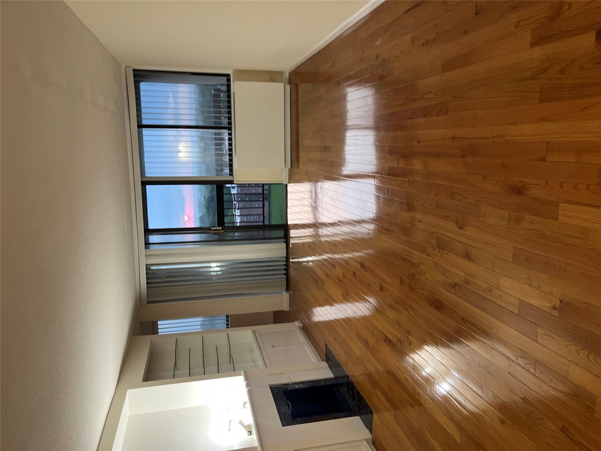 2 Bay Club Drive 16N