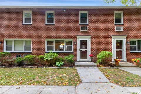 84 Charter Circle 84 Ossining NY 10602
