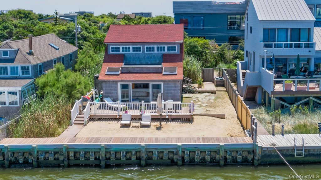 Photo of 29 E Bayview Avenue, Ocean Bay Park, NY 11770 (MLS # 998635)