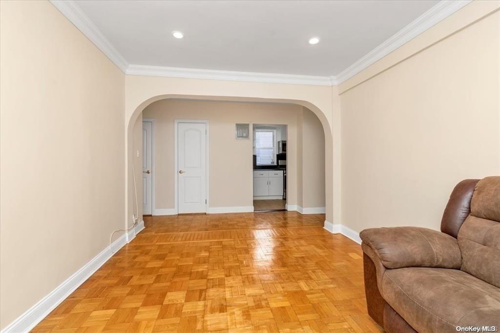 141-12 79th Ave Ave #1I, Kew Garden Hills, New York image 9