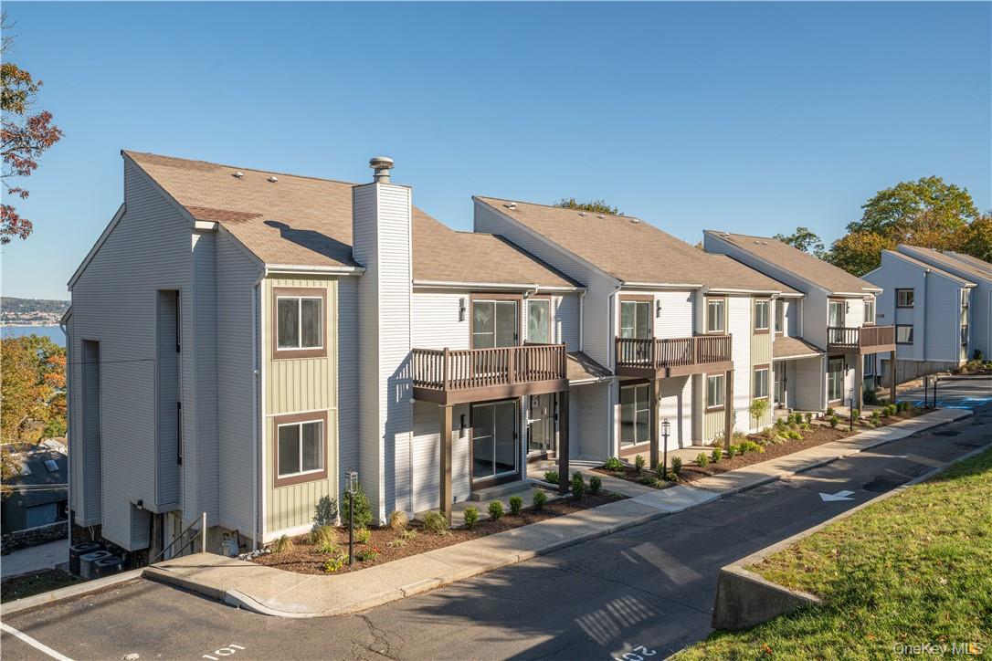 8-12 S Boulevard 10-201