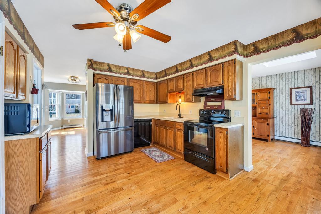 335 Tyler Avenue, Miller Place, New York image 13