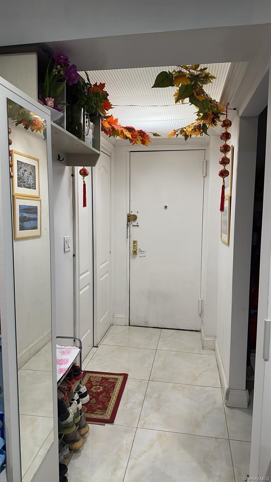 4240 Bowne Street 5C