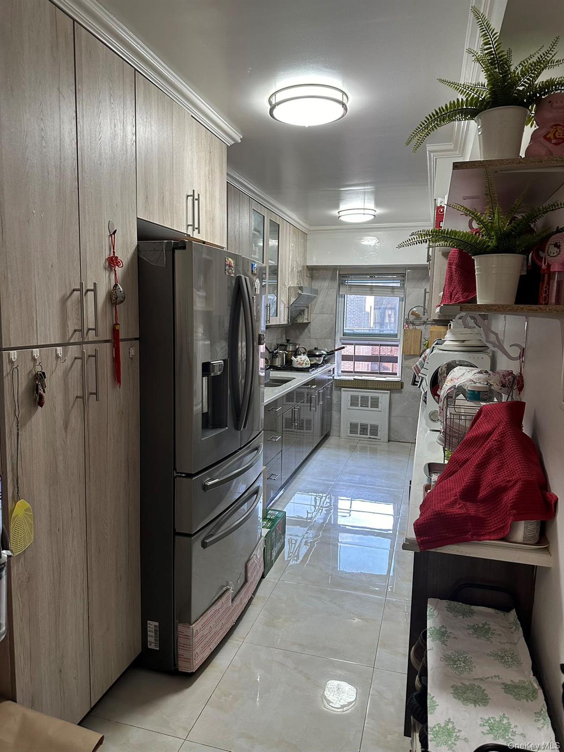 4240 Bowne Street 5C