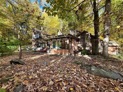 Photo of 22 Elizabeth Place, Armonk, NY 10504 (MLS # 1065214)