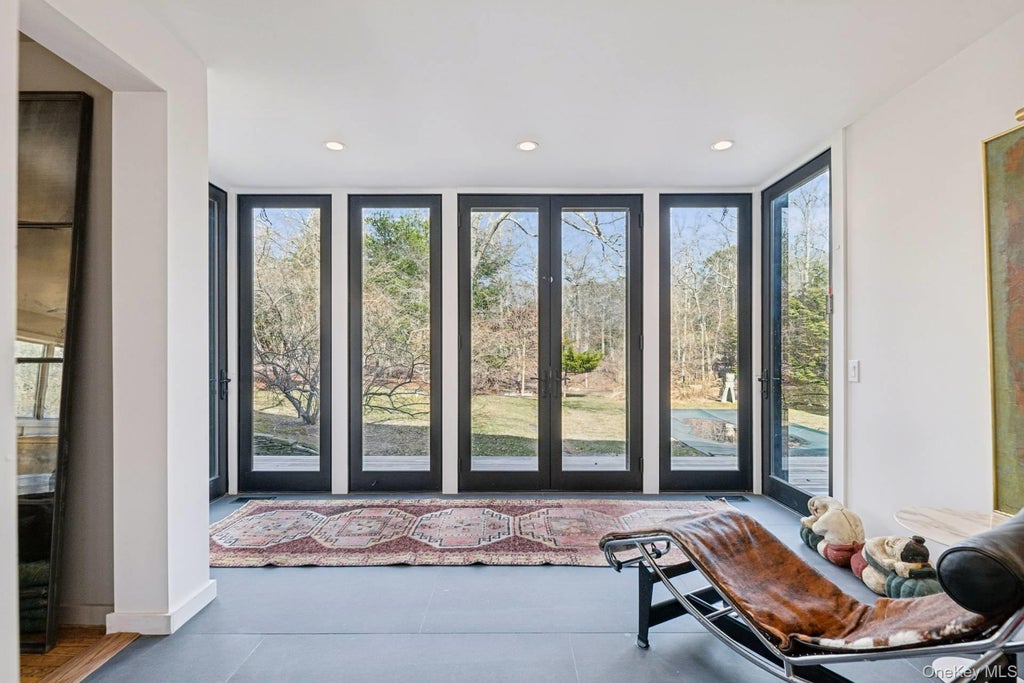 Photo of 191 Bull Path, East Hampton, NY 11937 (MLS # 1047158)