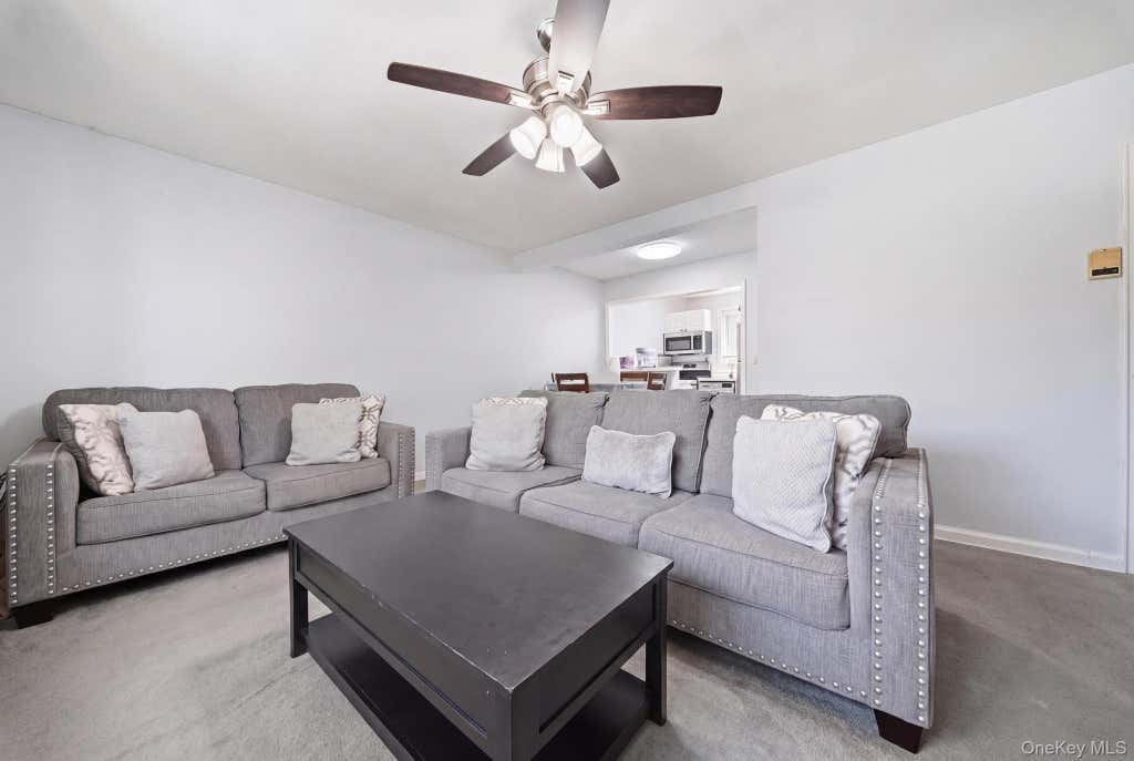 Photo of 985 Fenwood Drive #3, Valley Stream, NY 11580 (MLS # 1034528)