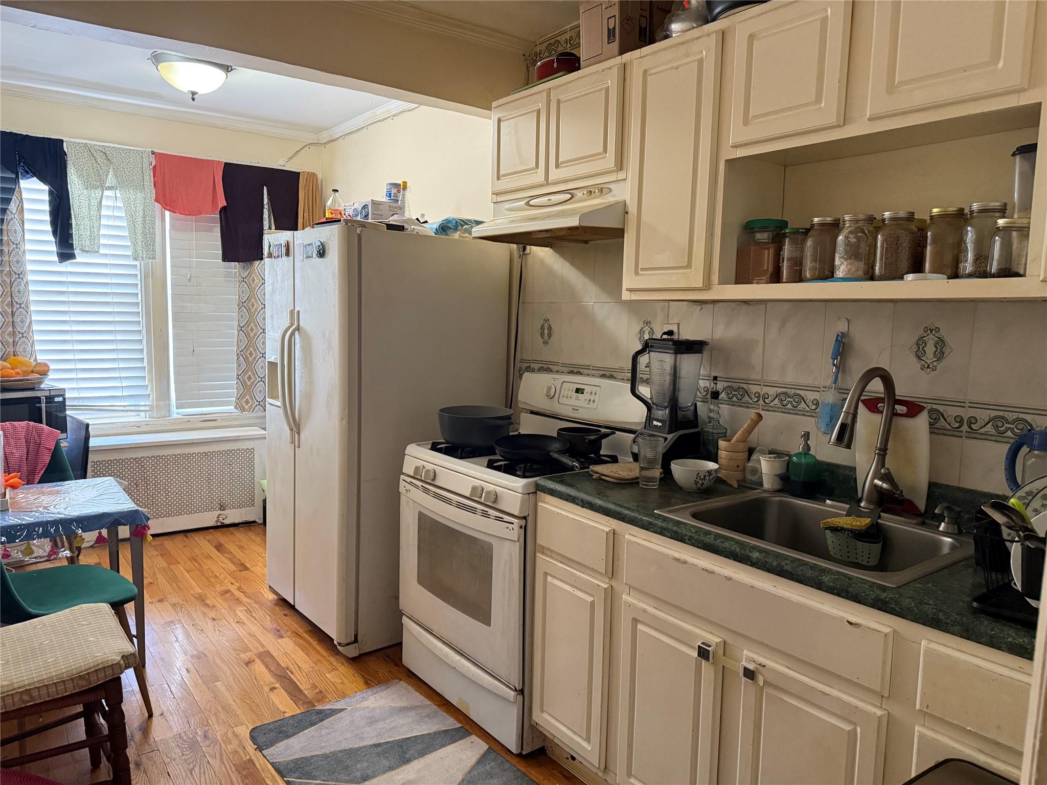 177-15 Troutville Road Rd, Jamaica, New York image 2