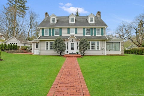 Homes For Sale - 92 Walworth Avenue<br/> Scarsdale, NY 10583