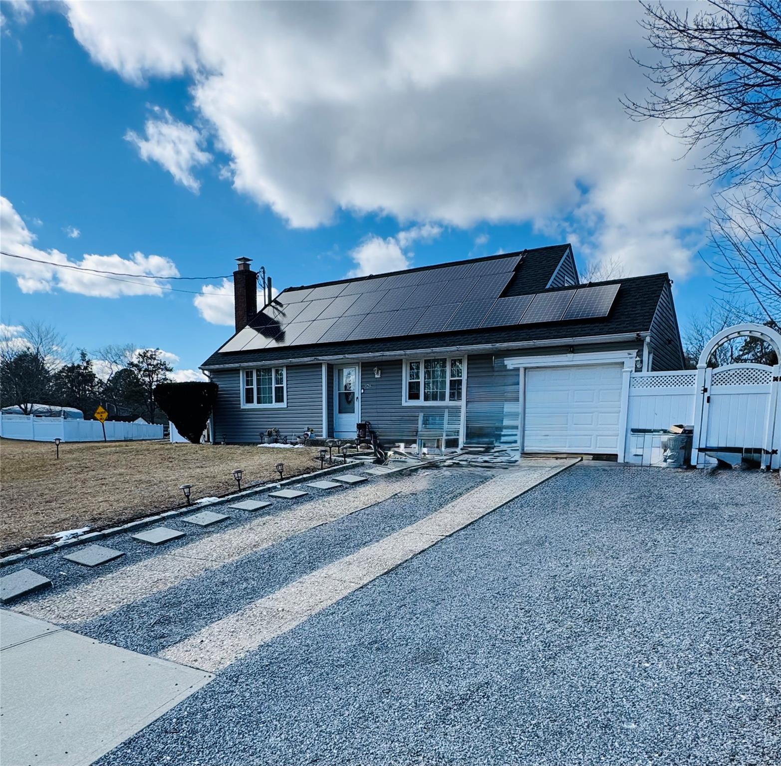 326 Randall Road, Ridge, New York image 1