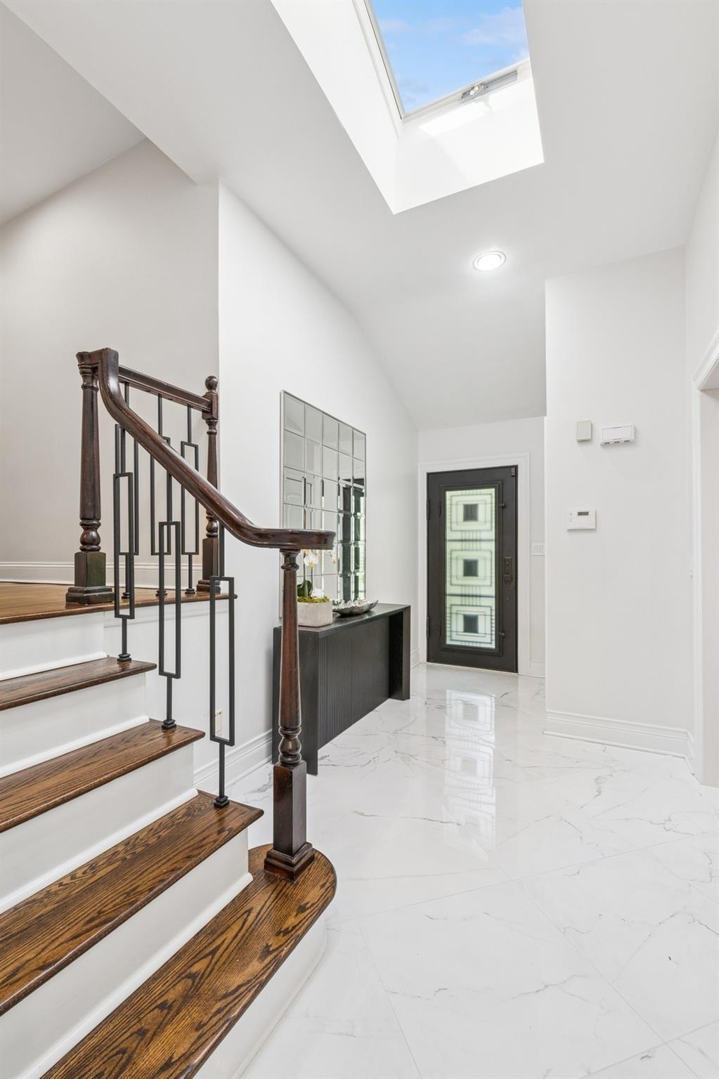 18 Woodcrest Road