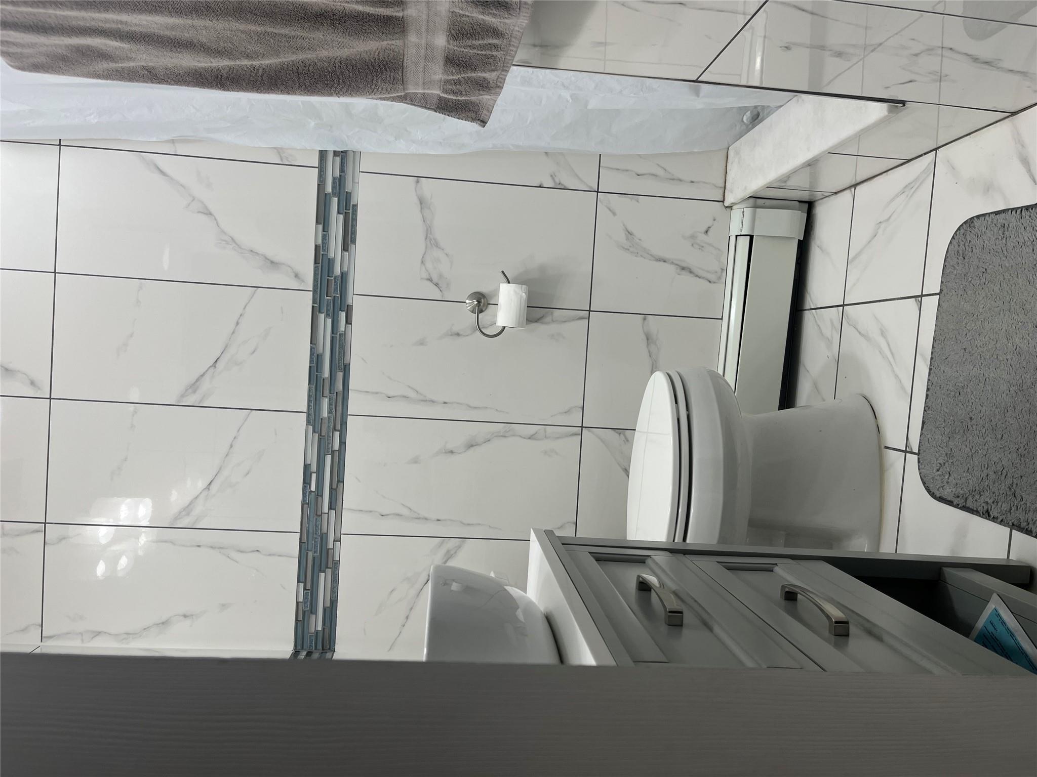 6670 79th Street #2D, Middle Village, New York image 10
