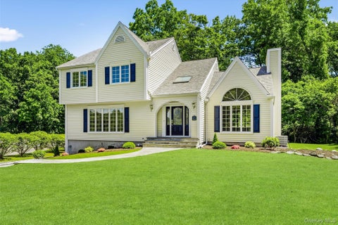 Homes For Sale - 3146 Cedar Road<br/> Westchester County, Yorktown Heights, NY 10598