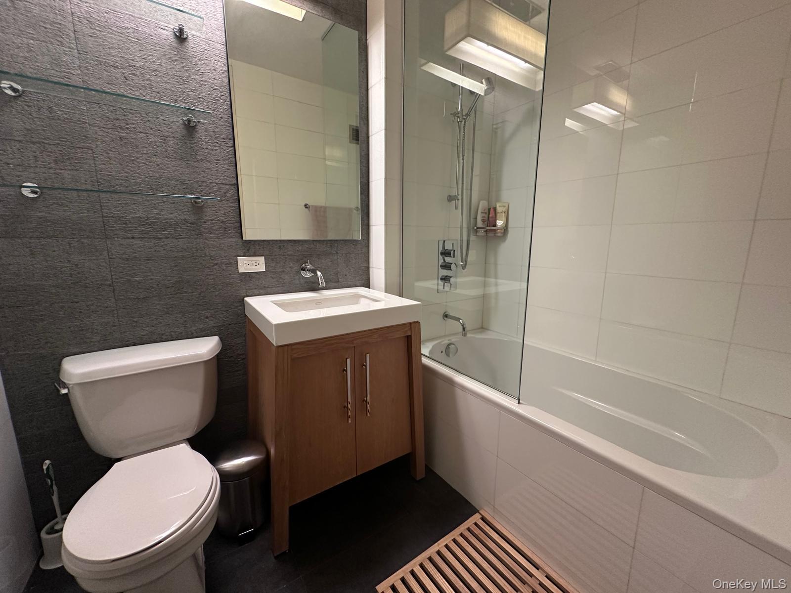 88 Greenwich Street 1122