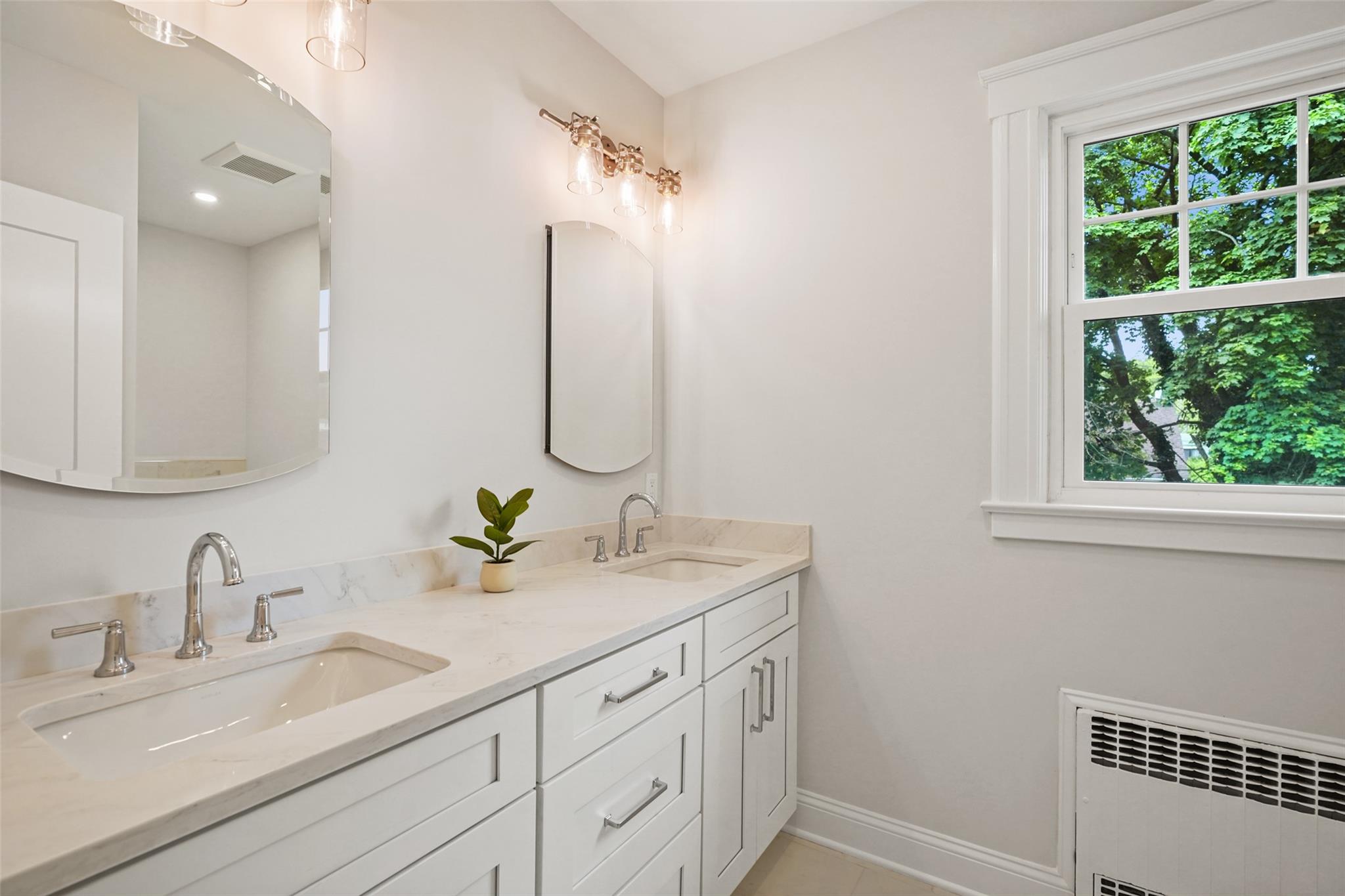224 Leicester Street, Port Chester, New York image 22