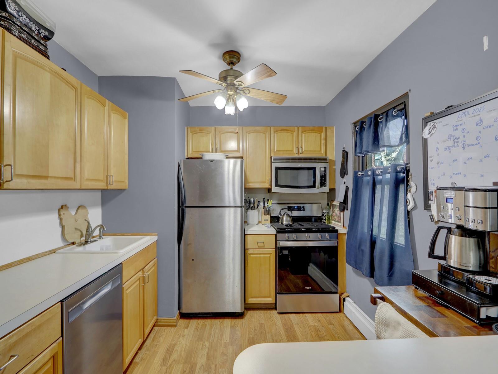 91 Tulip Avenue #E1, Floral Park, New York image 8